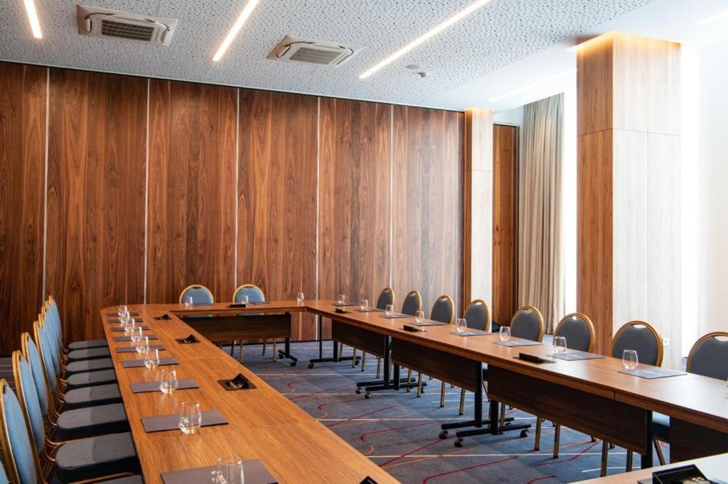 Hotel Trofta Istog Zewnętrze zdjęcie