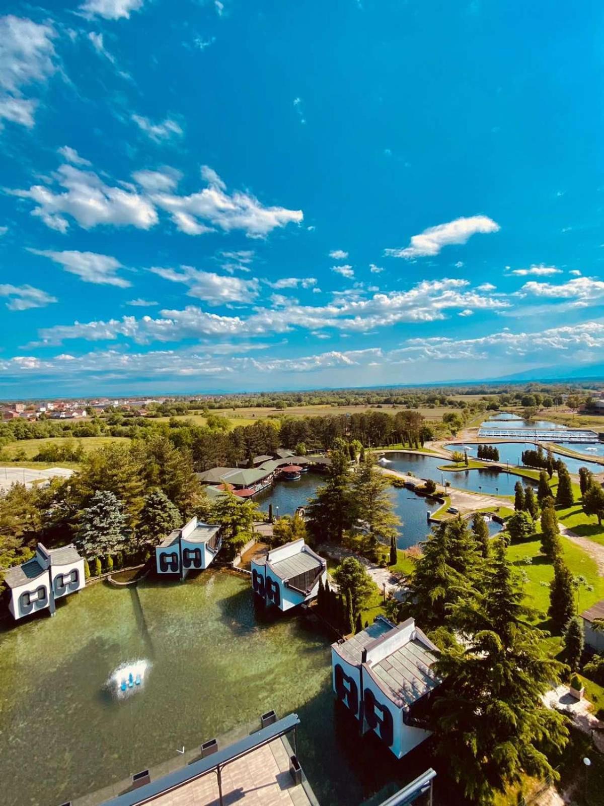 Hotel Trofta Istog Zewnętrze zdjęcie